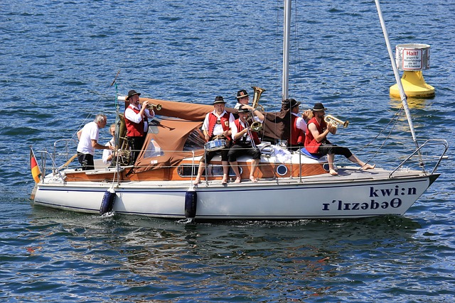 湖人凭借强 湖人凭借强